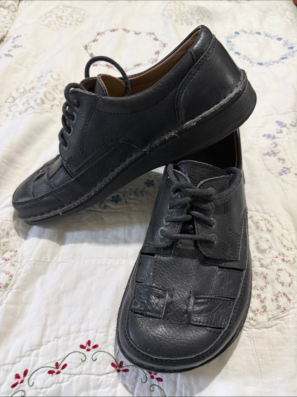 Birkenstock Black Leather woven shoes size  41 made in Germany unisex